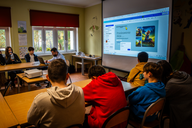 „Od próby do premiery” - warsztaty sztuki pisania scenariusza i grafiki komputerowej