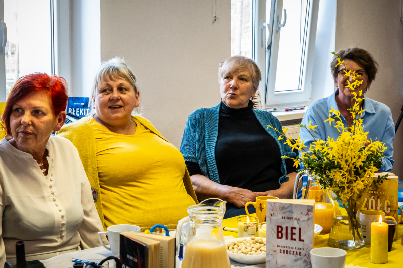 Seria „Kolory zła” Małgorzaty Oliwii Sobczak - podjęliśmy wyzwanie konkursowe