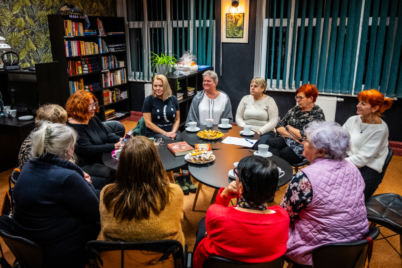 Książki, tarot i chińska numerologia