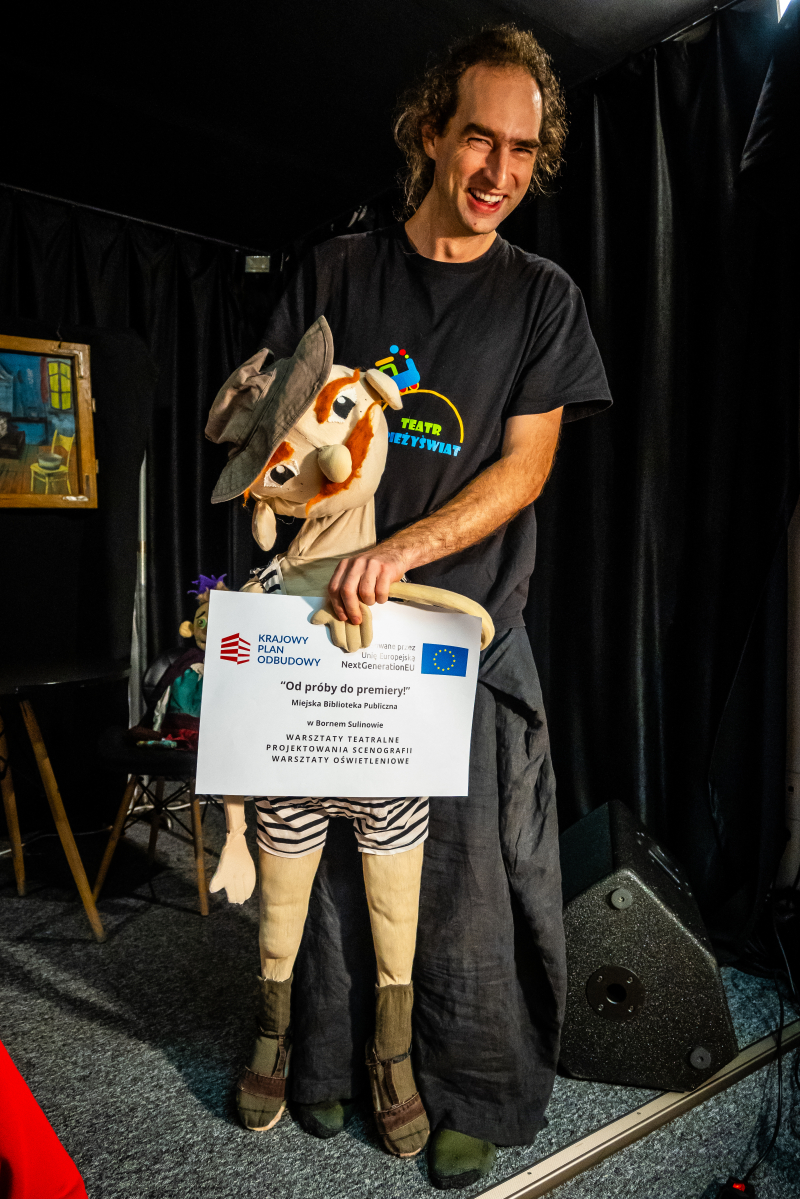 „Od próby do premiery” - warsztaty teatralne, oświetleniowe i projektowanie scenografii