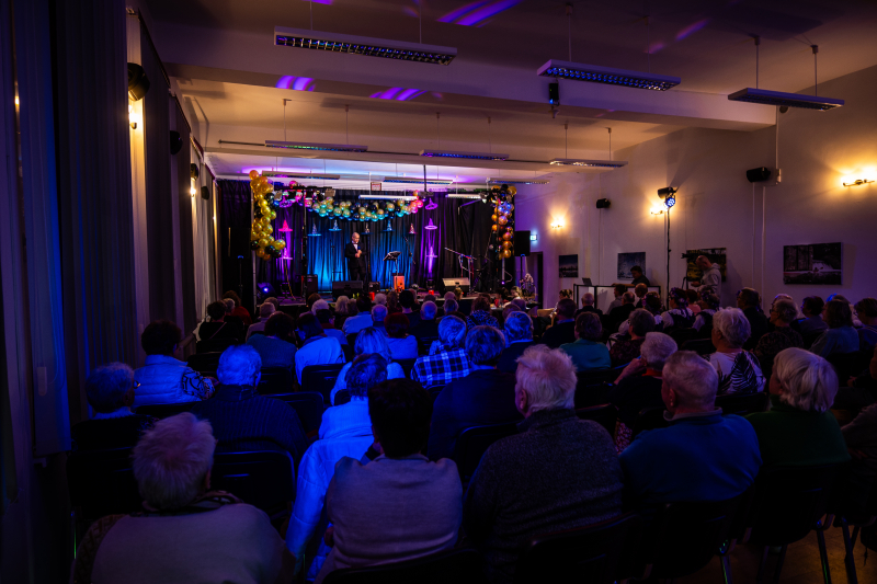 Andrzejkowy wieczór wspomnień z Elżbietą Oliwą Szarejko