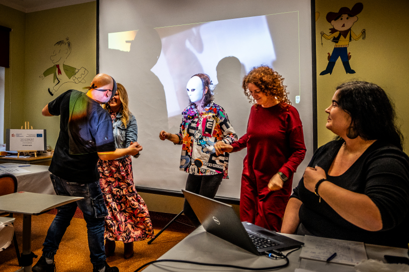 „Let's Art - Masz Fart!” - szkolenie z arteterapii