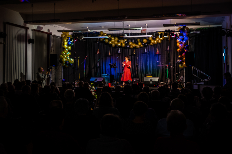 Andrzejkowy wieczór wspomnień z Elżbietą Oliwą Szarejko