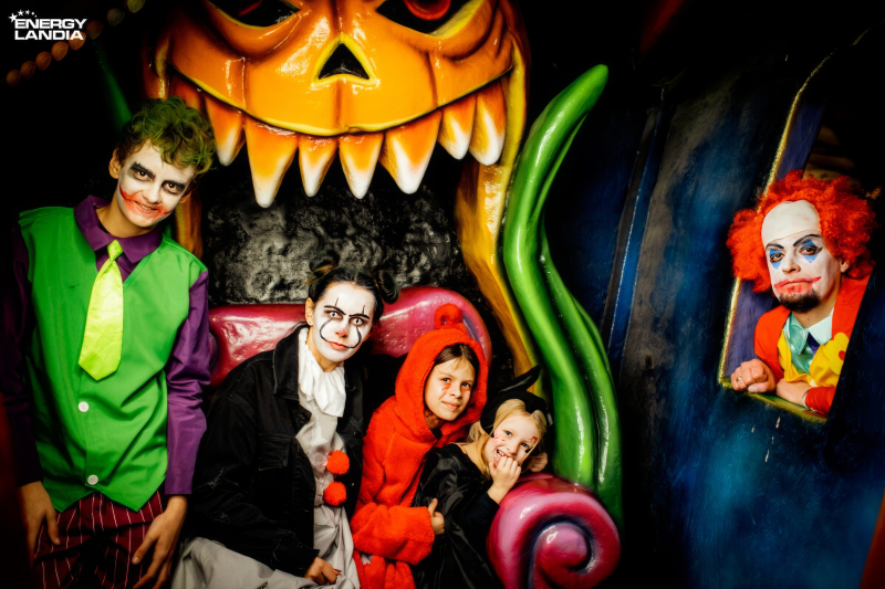 Październikowa wycieczka do Energylandii na Halloween Night