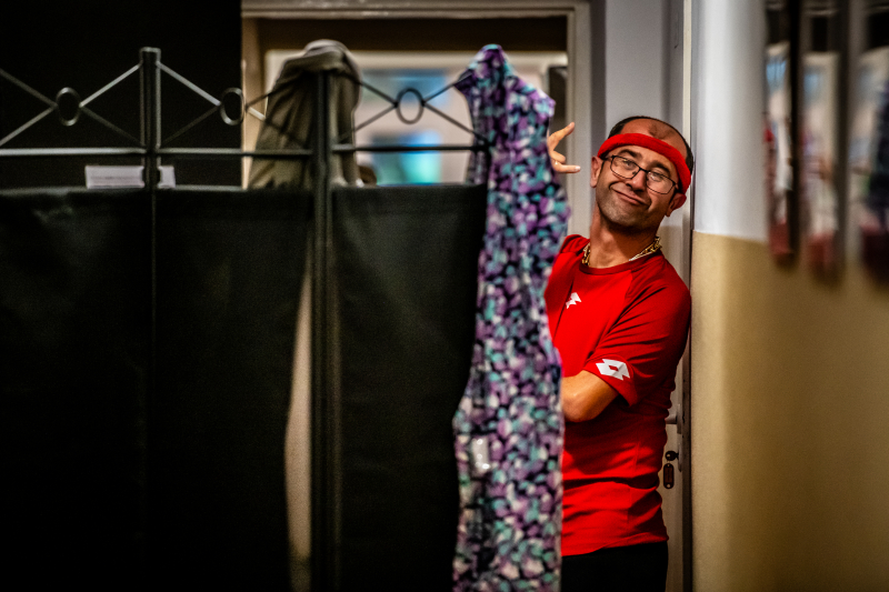 Hipermarket pełen śmiechu - sukces grupy kabaretowej „A czemu nie…?”