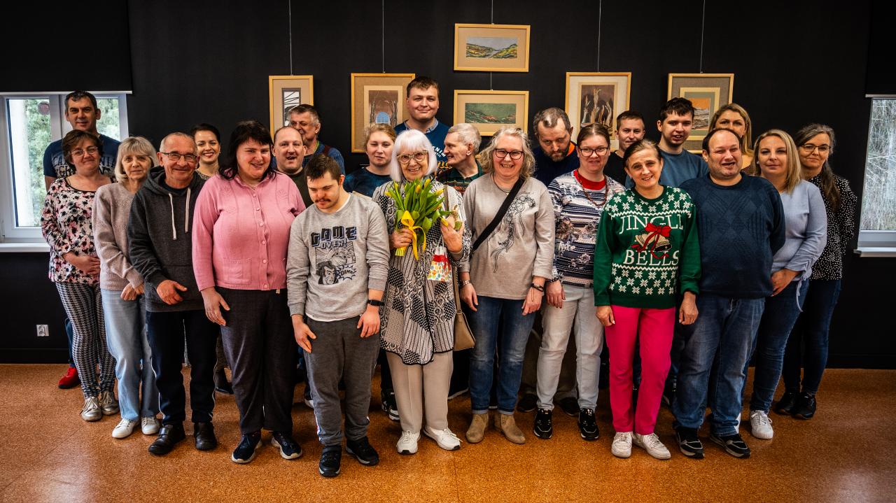 Sztuka, która łączy - wizyta podopiecznych ŚDS